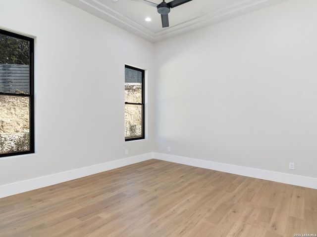 71 Via Aragon, San Antonio, TX 78257