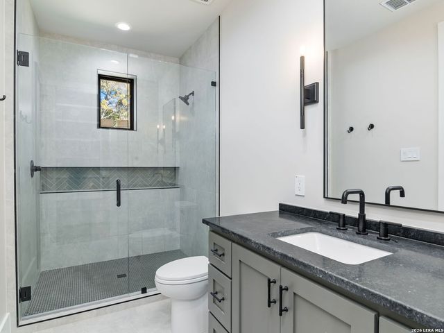 71 Via Aragon, San Antonio, TX 78257