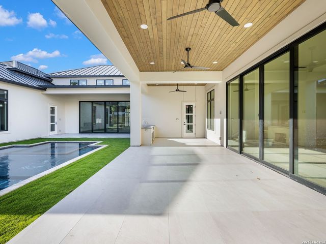 71 Via Aragon, San Antonio, TX 78257