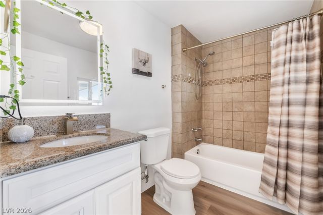 5242 Jane Way, Las Vegas, NV 89119