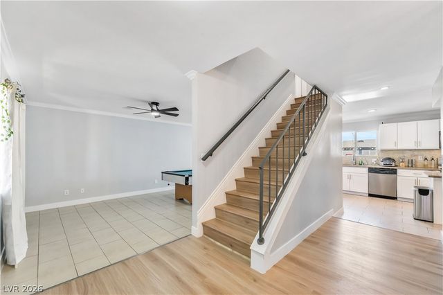 5242 Jane Way, Las Vegas, NV 89119