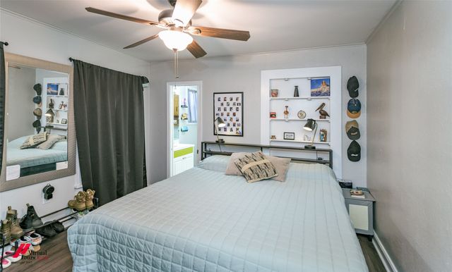 2424 Broadway Drive, Bossier City, LA 71111