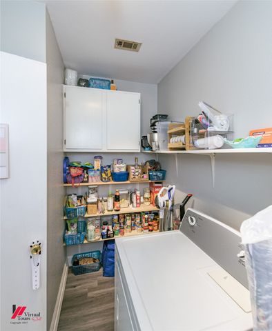 2424 Broadway Drive, Bossier City, LA 71111