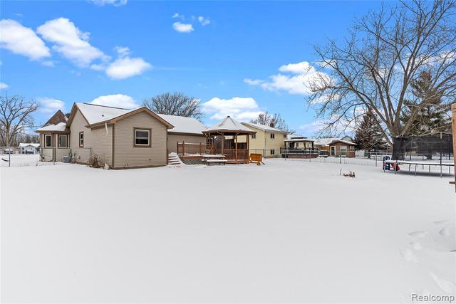 11096 N Jennings Road, Clio, MI 48420