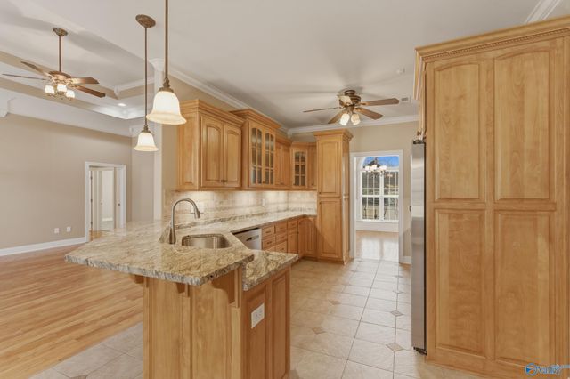 107 Cherry Ridge Drive, New Market, AL 35761