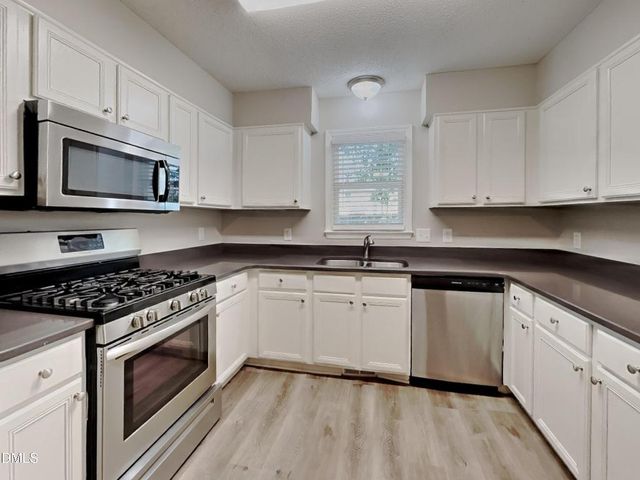 415 Westminster Drive, Clayton, NC 27520