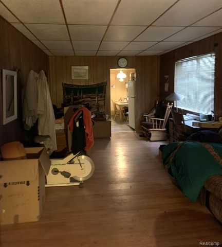 2255 Yemans Street, Hamtramck, MI 48212