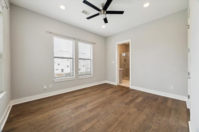 614 Thornton Road G, Houston, TX 77018