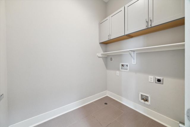 614 Thornton Road G, Houston, TX 77018