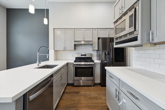 614 Thornton Road G, Houston, TX 77018