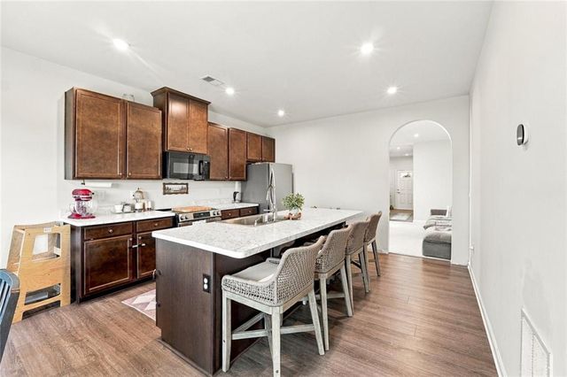 546 Gunter Drive NE, Hoschton, GA 30043