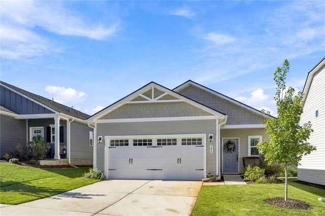 546 Gunter Drive NE, Hoschton, GA 30043