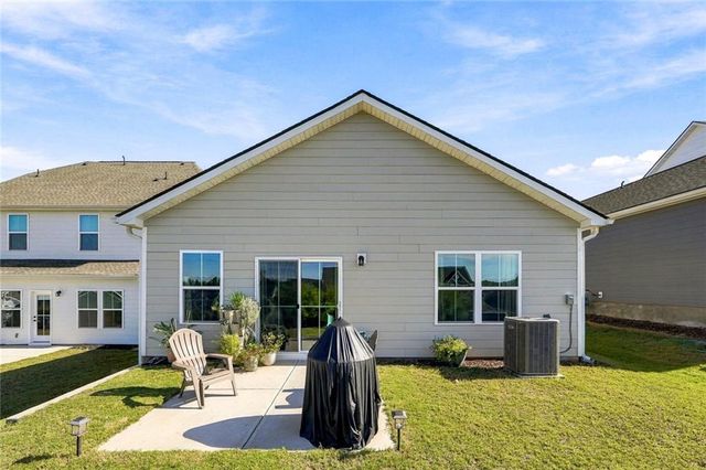 546 Gunter Drive NE, Hoschton, GA 30043
