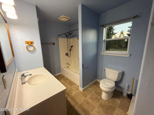 51290 Mossberry Avenue, Homer, AK 99603