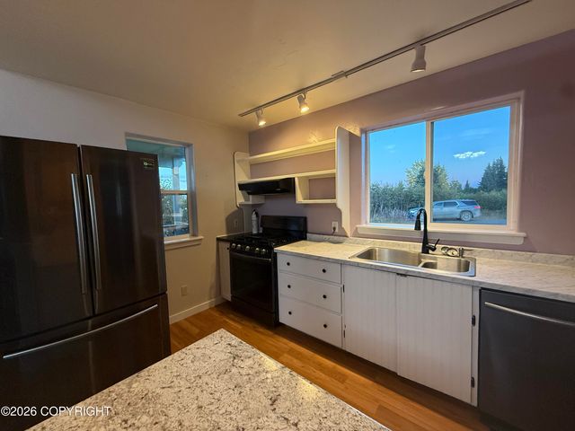 51290 Mossberry Avenue, Homer, AK 99603