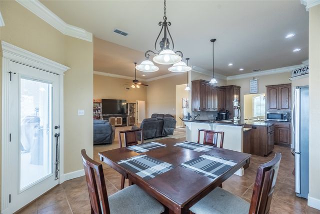 202 Peach Blossom Drive, Abilene, TX 79602