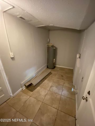 5503 ROYCE Avenue, Jacksonville, FL 32205