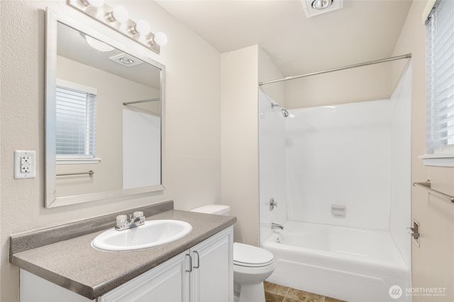177 S 340th Street, Federal Way, WA 98003