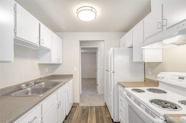177 S 340th Street, Federal Way, WA 98003