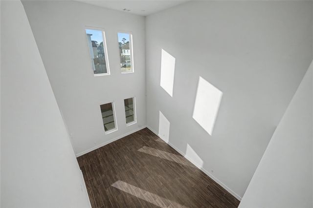 5519 Paraiso Place, Houston, TX 77091