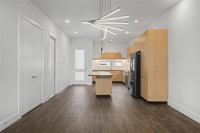 5519 Paraiso Place, Houston, TX 77091