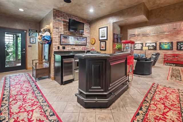 298 SE 5TH Avenue, Melrose, FL 32666