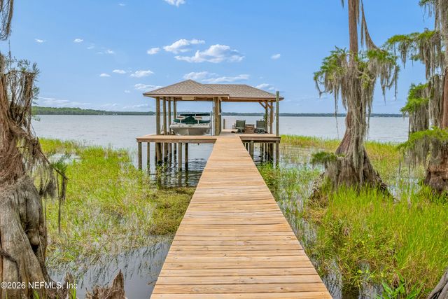 298 SE 5TH Avenue, Melrose, FL 32666