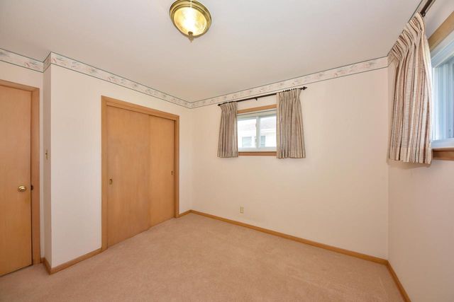 3877 Van Eimeren AVENUE, Cudahy, WI 53110