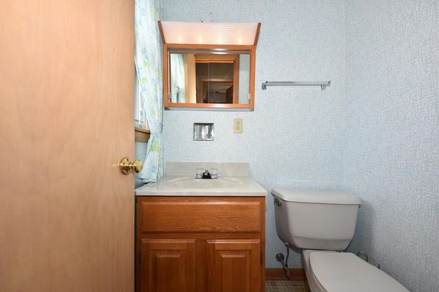 3877 Van Eimeren AVENUE, Cudahy, WI 53110