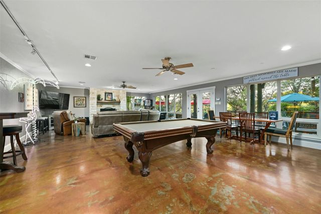 913 Southridge RD, Salado, TX 76571