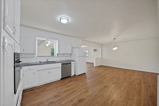 3458 Cimmaron Trail, Fort Worth, TX 76116