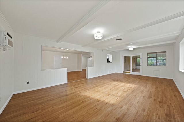 3458 Cimmaron Trail, Fort Worth, TX 76116