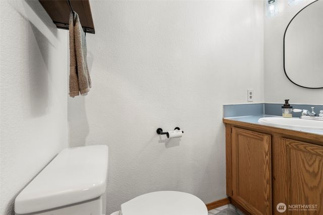 16330 84th Court SE, Yelm, WA 98597