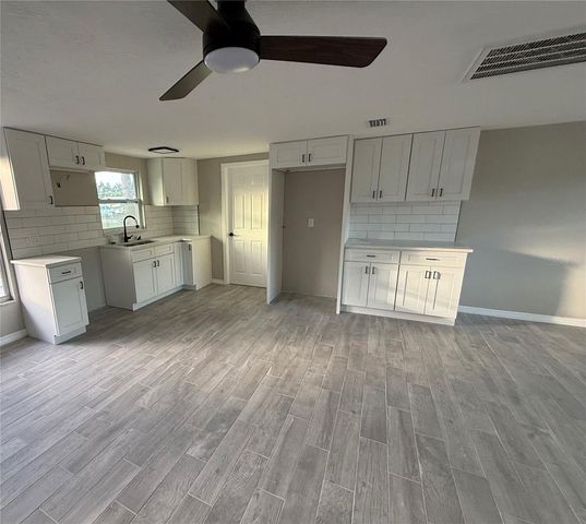 105 SYLVANIA AVENUE, Englewood, FL 34223