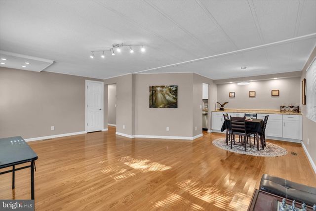 166 MOCKINGBIRD WAY, Whiting, NJ 08759