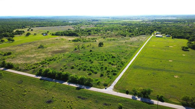 0000 Cr-1990, Chico, TX 76431