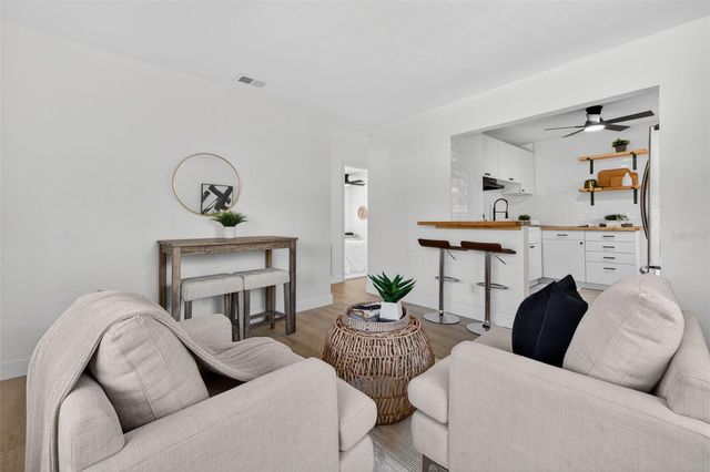 3226 36TH AVENUE N, St Petersburg, FL 33713