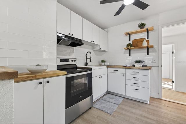 3226 36TH AVENUE N, St Petersburg, FL 33713