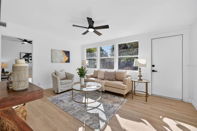 3226 36TH AVENUE N, St Petersburg, FL 33713