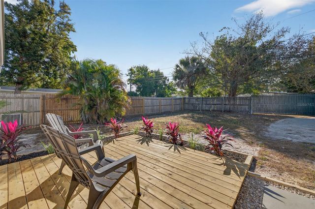 3226 36TH AVENUE N, St Petersburg, FL 33713