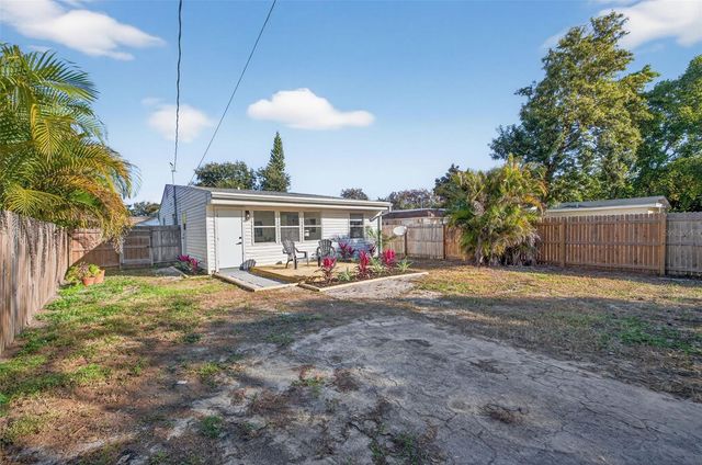 3226 36TH AVENUE N, St Petersburg, FL 33713