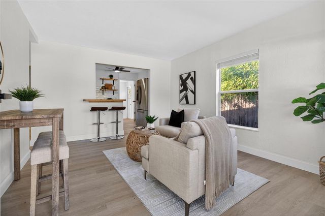 3226 36TH AVENUE N, St Petersburg, FL 33713