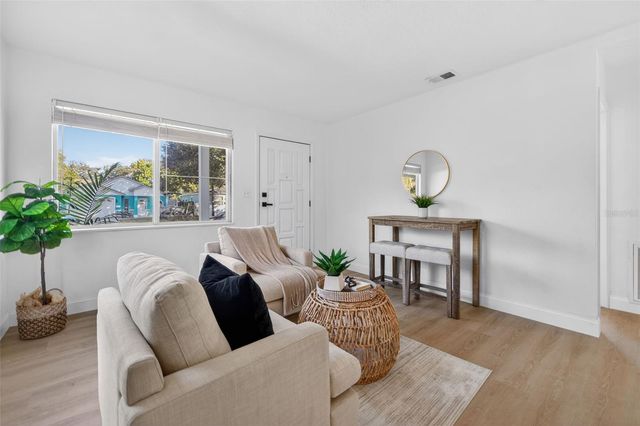 3226 36TH AVENUE N, St Petersburg, FL 33713