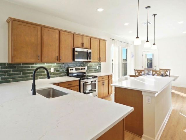 10726 Sky Creek Lane, Beasley, TX 77417