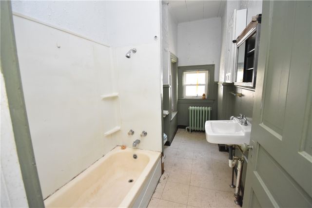 328 5th Avenue, New Kensington, PA 15068
