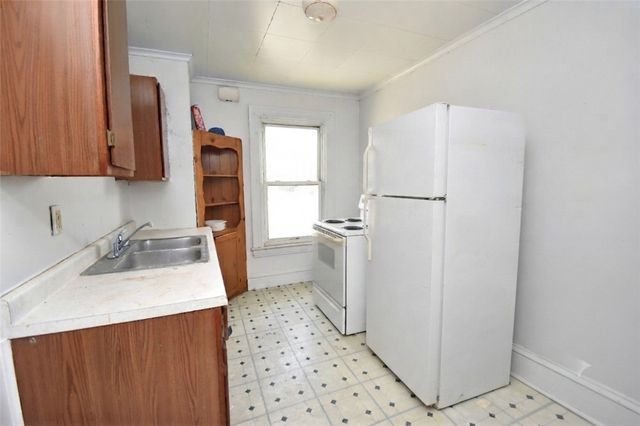 328 5th Avenue, New Kensington, PA 15068