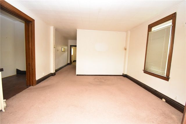 328 5th Avenue, New Kensington, PA 15068