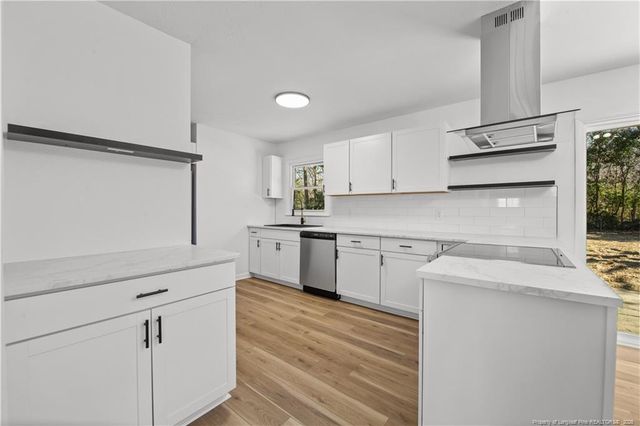 341 Lynhurst Drive, Fayetteville, NC 28314