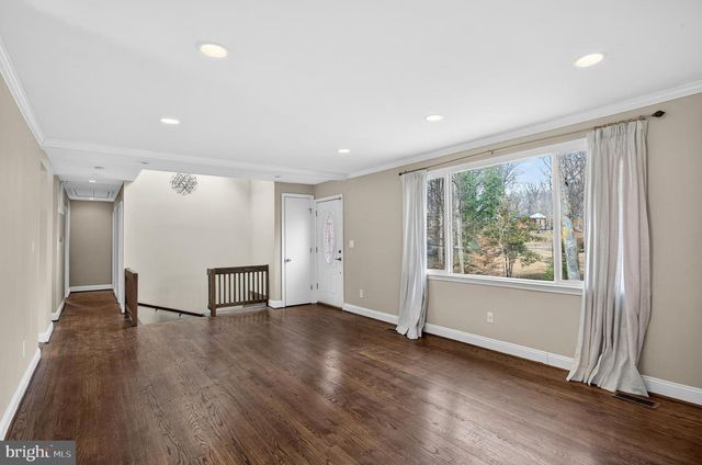 6351 MONTROSE ST, Alexandria, VA 22312