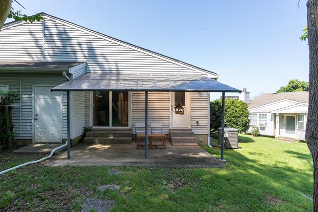 3100 Casa Ct, Nashville, TN 37214